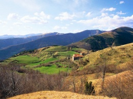 За жизнь в итальянской деревне в горах пообещали заплатить €2000
