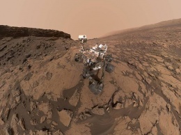 Уфолог обнаружил на поверхности Марса кости в виде «Веселого Роджера»