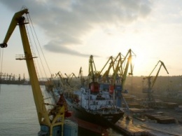 АМПУ объявила тендеры на дноуглубление в портах Мариуполь и Бердянск