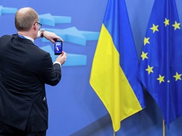 Украина в шаге от отмены виз с ЕС: политики празднуют, эксперты сомневаются