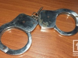В Кривом Роге мужчина поймал "черных металлистов" и задержал их до приезда полиции