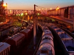 Железнодорожные грузоперевозки в Украине за 5 лет сократились более чем на четверть