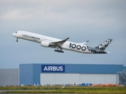 A350-1000 впервые поднялся в воздух с пассажирами