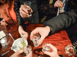 Ученые измерили, как сильно меняется личность пьяного человека
