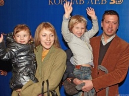 Андрей Мерзликин с супругой ожидают четвертого ребенка