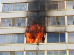В Краснодаре две школьницы спасли пенсионерку при пожаре