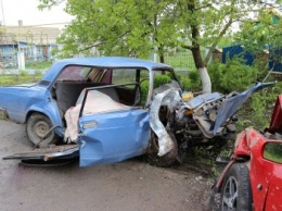 В страшной аварии под Одессой автомобили смяло как консервные банки (ФОТО, ВИДЕО)