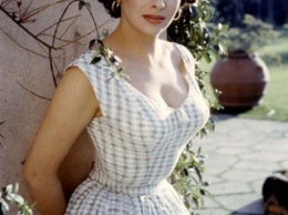 Хотите увидеть самую красивую женщину 1960-х? Встречайте, Джина Лоллобриджида по прозвищу Большой Бюст!