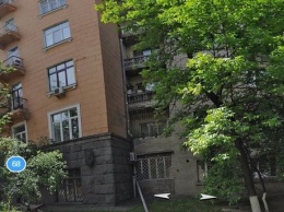 В центре Киева обвалился балкон исторического здания
