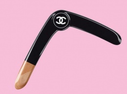 В сети поднялся скандал из-за бумеранга от Chanel за 1500 долларов