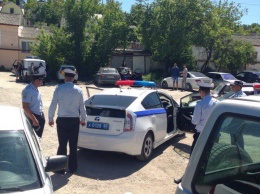 В оккупированном Крыму водителей за крымскотатарские флаги хотят оштрафовать (ФОТО)