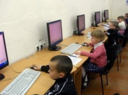 В детсадах Чернигова появятся новые компьютеры из Киева