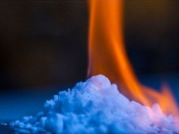 Китайские ученые впервые извлекли газ из горючего льда