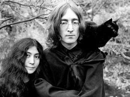 С аукциона в Нью-Йорке проданы рисунки Джона Леннона и Курта Кобейна