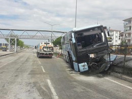 В Турции разбился автобус с политиками правящей партии, более 30 травмированных