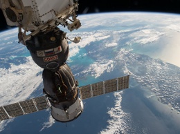 Экипаж МКС проведет внеплановый выход в открытый космос