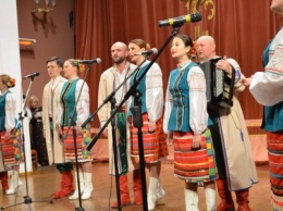 В Сумской областной филармонии отметили День вышиванки (+фото)
