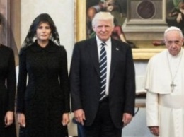 Встречу Трампа с Папой Римским превратили в анекдот