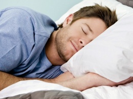 Ученые опровергли теорию, что спать нужно по 6-9 часов в сутки