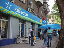 «Киевстар» развивает собственный ритейл: фирменный магазин в новом формате открыт в Николаеве