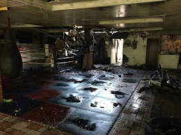 На территории киевского Гидропарка сгорел зал тайского бокса