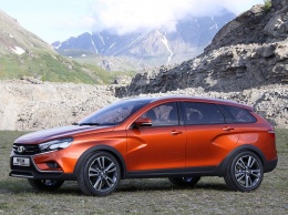 LADA Vesta SW Cross тестируют без камуфляжа