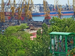 В Одессе заработал уникальный транспорт к морю (ФОТО)
