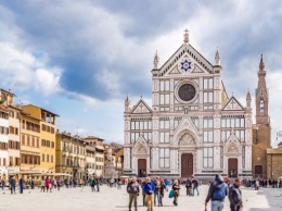 Власти Флоренции решили новый способ борьбы с некультурными туристами