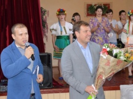 Николай Скорик и Виталий Саутенков поздравили воспитанников Красносельского дома-интерната с Международным днем защиты детей