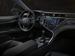 Toyota Camry нового поколения получит мультимедийный комплекс на базе Linux