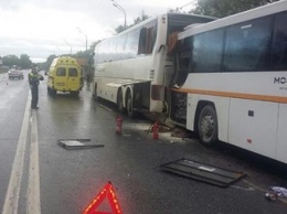 Под Москвой столкнулись два автобуса: 13 пострадавших