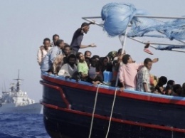 Источник: Евросоюз одобрил применение силы к нелегальным перевозчикам мигрантов