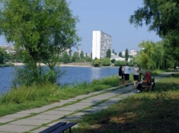 Жители Березняков против спортивного комплекса на берегу озера Тельбин