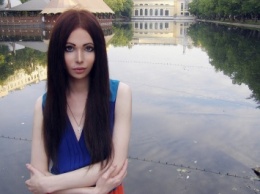 В Москве андрогина Алину Дэвис задержали с амфетамином