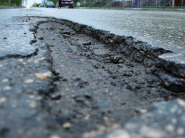"Укравтодор" выставит счет РФ за уничтоженные дороги Донбасса и Крыма