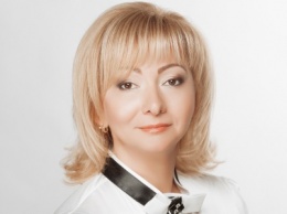 Вместо Елены Поповой руководить образованием Сумщины будет Виктория Гробова