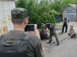 Сторожевая собака в Мариуполе помогла задержать кабельного вора (ФОТО)