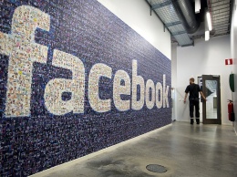 Facebook ищет специалистов для контактов с властями РФ