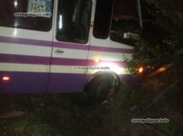 ДТП на Львовщине: в столкновении автобуса с мотоциклом пострадали двое. ФОТО