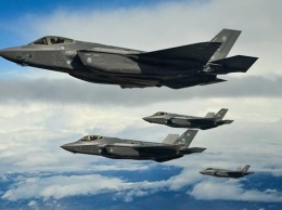 США сняли с полетов четверть истребителей F-35