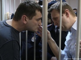 Суд отказался смягчить приговор Олегу Навальному