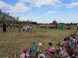 Детский лагерь "Факел" подарил мальчишкам и девчонкам сказку