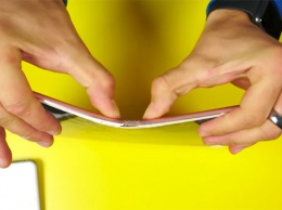 10,5-дюймовый iPad Pro сломался в тесте на сгибаемость