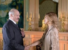 Лукашенко тайным указом увеличил штат своей администрации ради любовницы