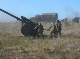 Боевики частично отводят артиллерию в районе Бахмутской трассы