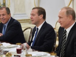 Преемником Путина станет гибрид Лаврова и Медведева