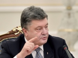 Порошенко рассказал, как делал уколы в больнице