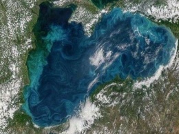 В NASA обеспокоены изменениями в Черном море, которое окрасилось в бирюзовый цвет