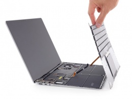 IFixit: ноутбук Microsoft Surface Laptop проиграл по ремонтопригодности даже MacBook