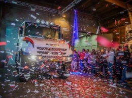 Scania подготовила капотный грузовик для ралли "Дакар-2016"